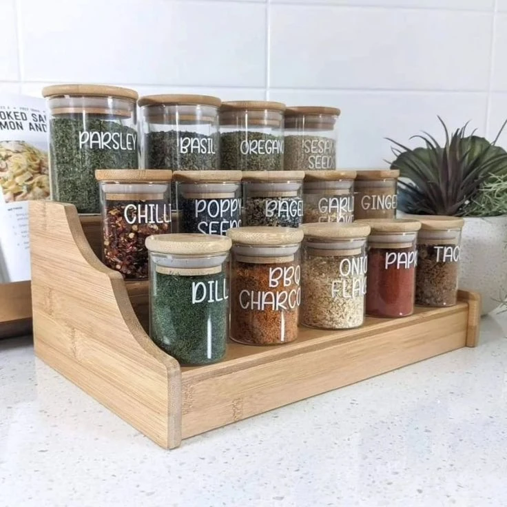 Premium 15-Piece Spice Organizer Set – Airtight Glass Jars with Tiered Bamboo Stand